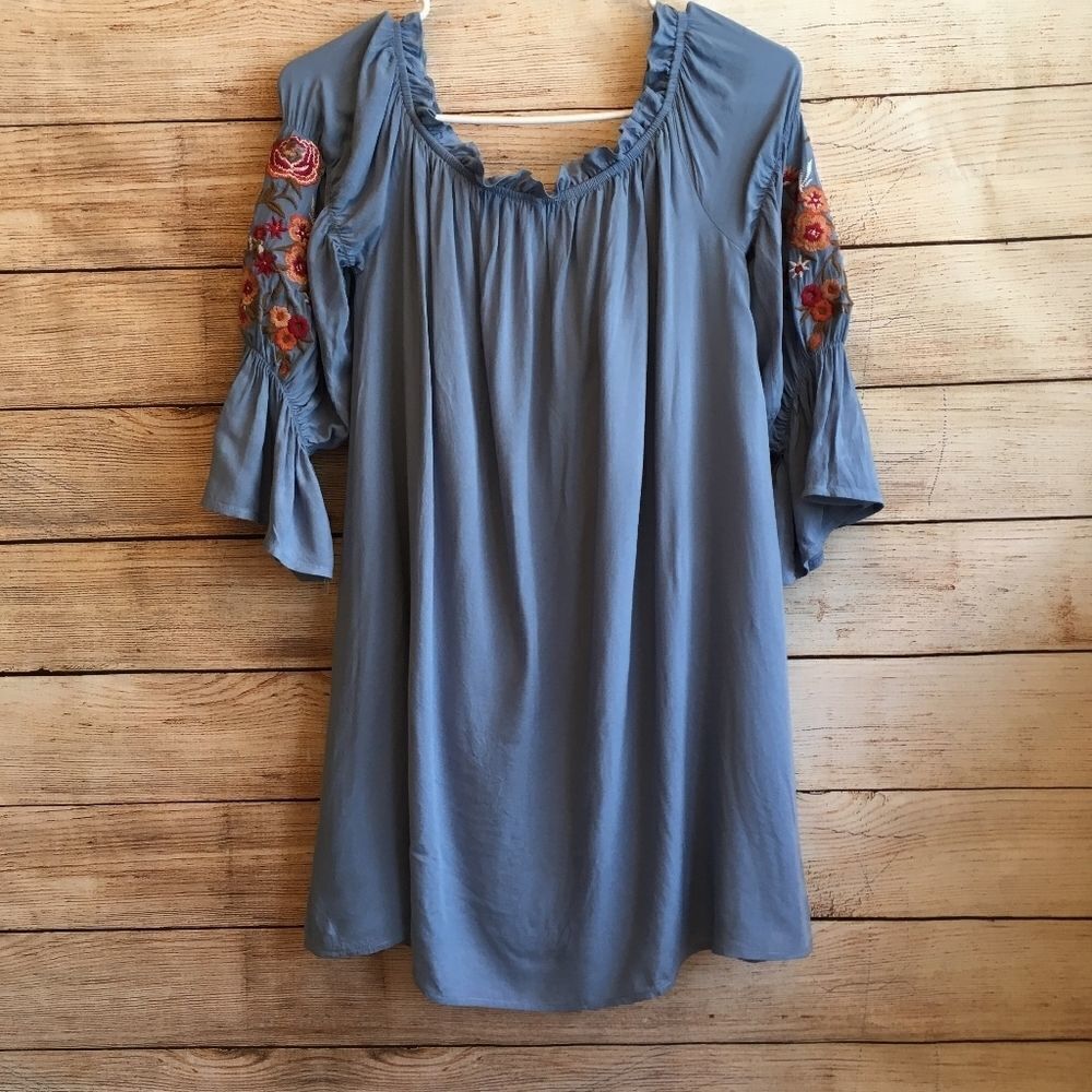 ANDREE BY UNIT EMBROIDERED DRESS - Picture 7 of 7